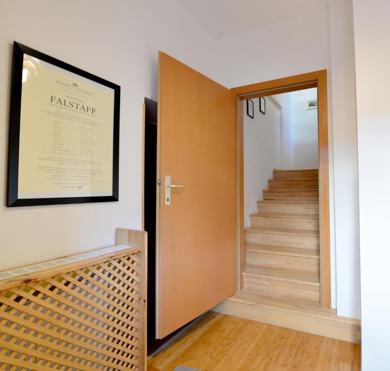 House With Courtyard & Parking Close To Stadtpark 비엔나 외부 사진