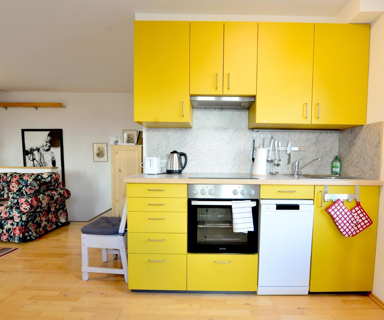 House With Courtyard & Parking Close To Stadtpark 비엔나 외부 사진